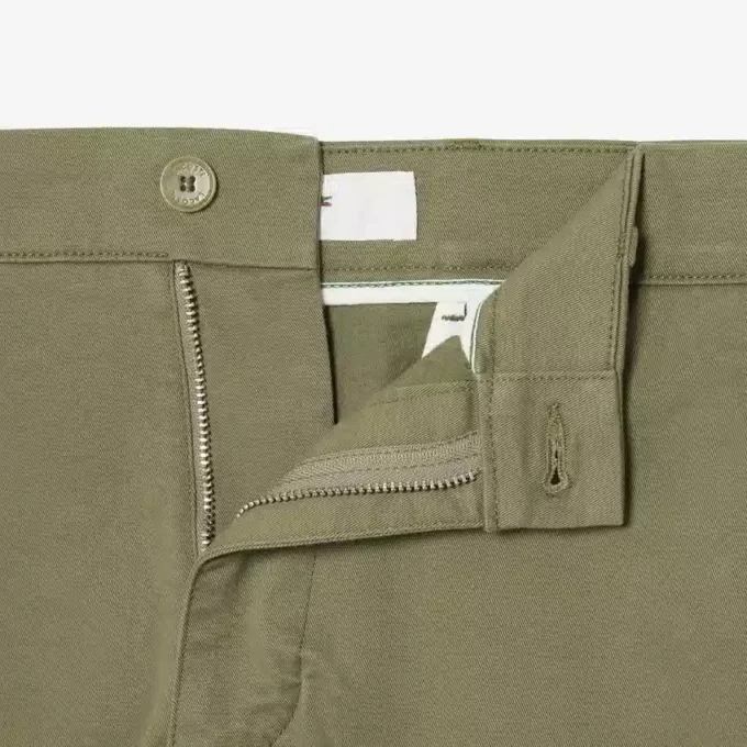 Bermuda en coton stretch coupe classique Bermuda en coton stretch coupe classique