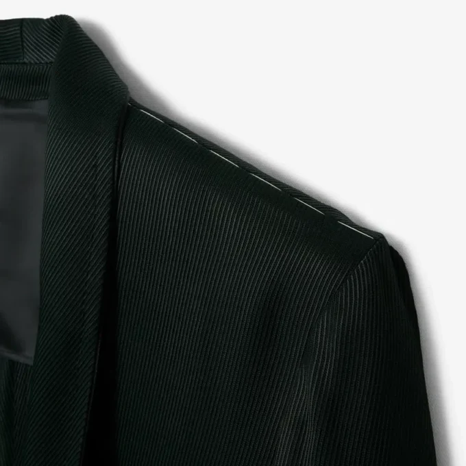 Blazer Runway à col châle en satin