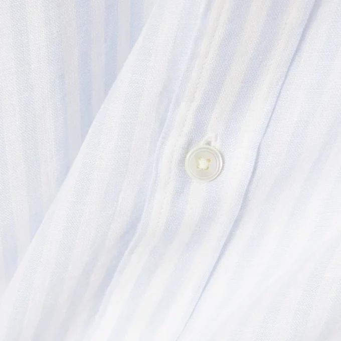 Chemise en lin à manches courtes pour homme, coupe classique Chemise en lin à manches courtes pour homme, coupe classique