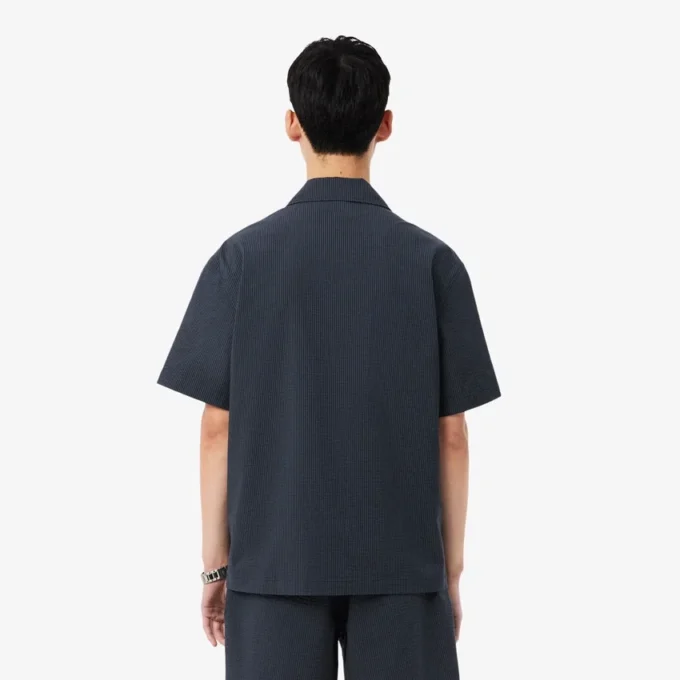 Chemise en seersucker à la coupe décontractée Chemise en seersucker à la coupe décontractée