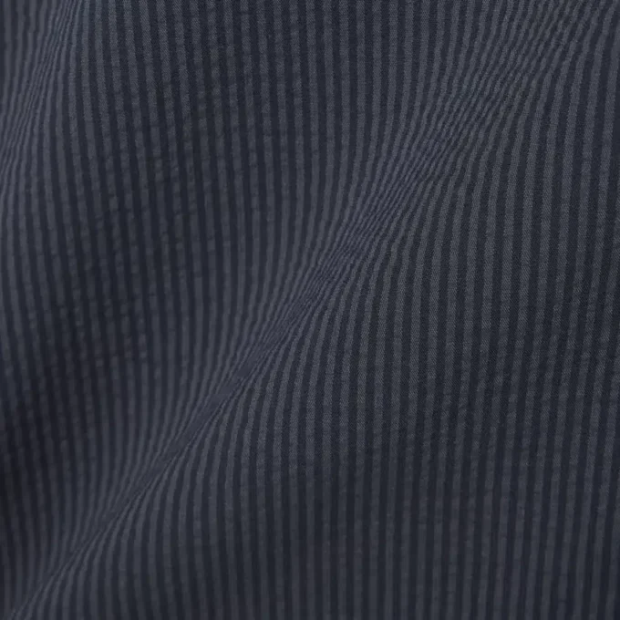 Chemise en seersucker à la coupe décontractée Chemise en seersucker à la coupe décontractée