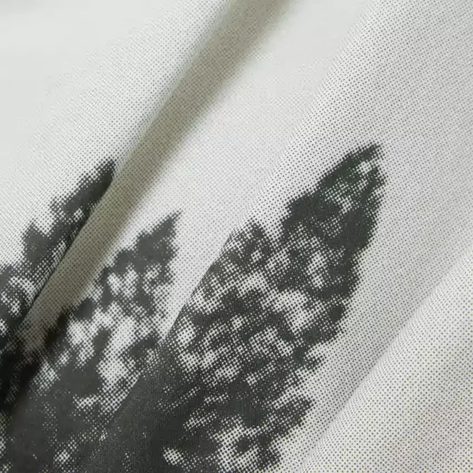 Chemise en sergé de coton imprimé, coupe décontractée Chemise en sergé de coton imprimé, coupe décontractée