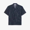 Chemise en sergé imprimé à la coupe décontractée Chemise en sergé imprimé à la coupe décontractée