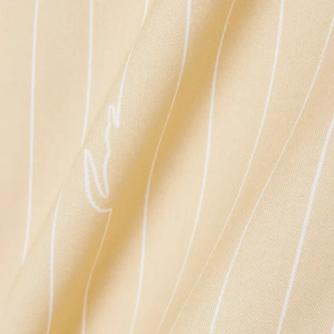 Chemise en sergé imprimé à la coupe décontractée Chemise en sergé imprimé à la coupe décontractée