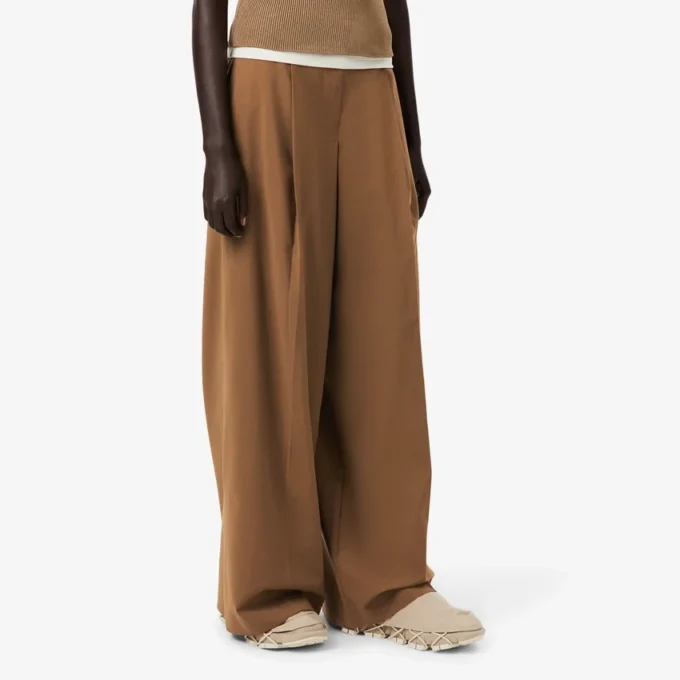 Pantalon ample en laine The Blend Runway Pantalon ample en laine The Blend Runway