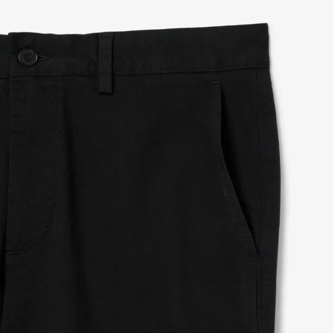 Pantalon chino en coton à coupe classique Pantalon chino en coton à coupe classique