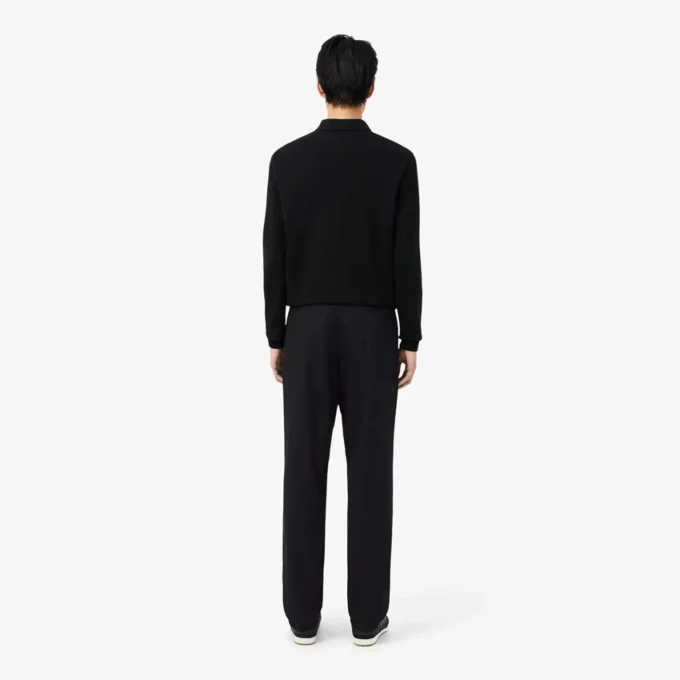 Pantalon chino en sergé de coton, coupe classique Pantalon chino en sergé de coton, coupe classique