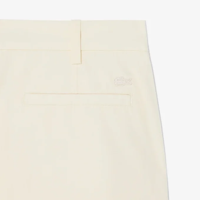 Pantalon chino en sergé de coton, coupe classique Pantalon chino en sergé de coton, coupe classique