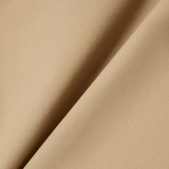 Pantalon chino stretch coupe ajustée Pantalon chino stretch coupe ajustée