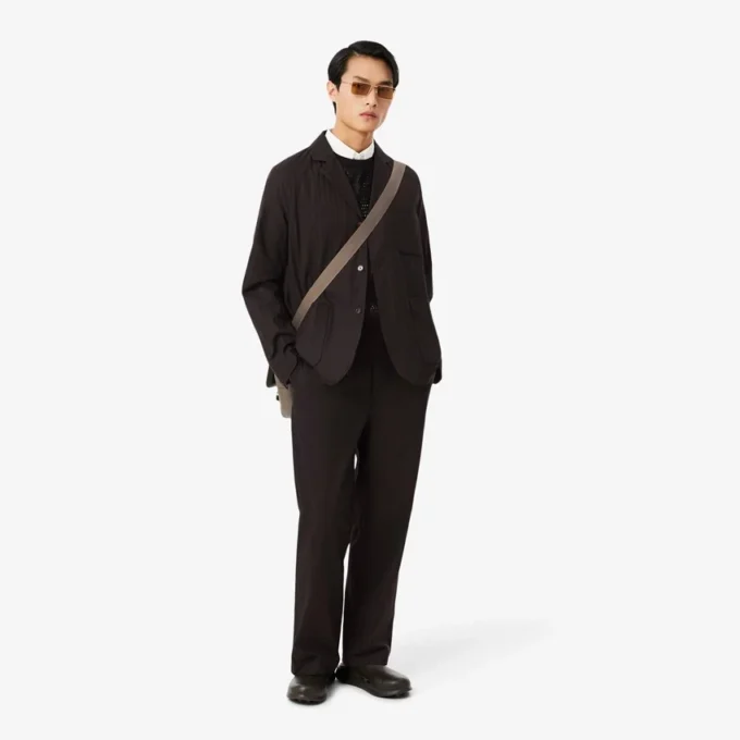 Pantalon de costume en coton rayé, coupe droite Pantalon de costume en coton rayé, coupe droite