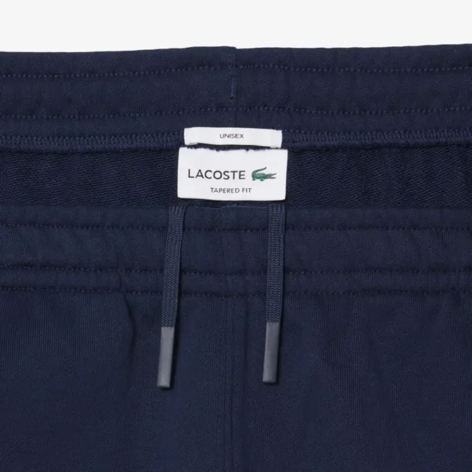 Pantalon de survêtement avec logo en relief Pantalon de survêtement avec logo en relief
