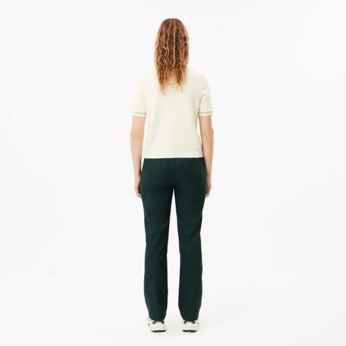 Pantalon droit pour femme avec surpiqûres Pantalon droit pour femme avec surpiqûres