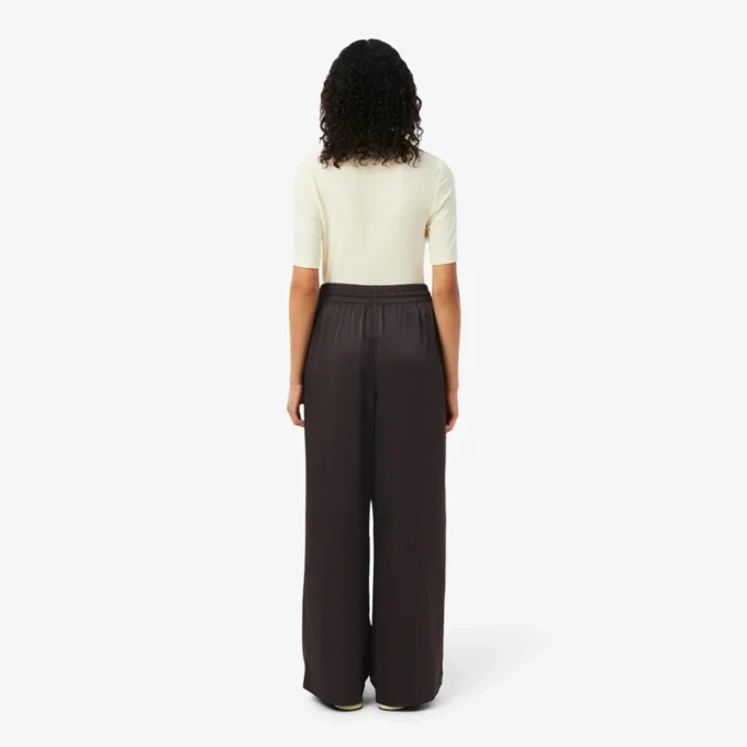 Pantalon oversize en satin élastiqué Pantalon oversize en satin élastiqué