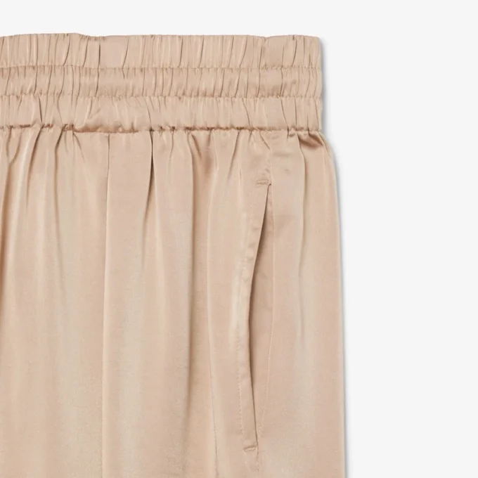 Pantalon oversize en satin élastiqué Pantalon oversize en satin élastiqué