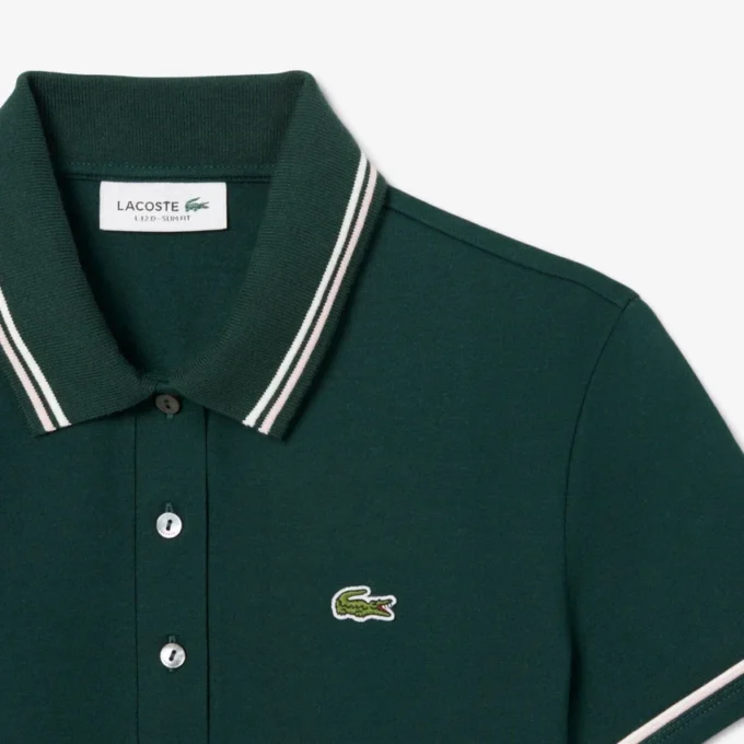 Polo femme L.12.D coupe ajustée avec bordures Polo femme L.12.D coupe ajustée avec bordures
