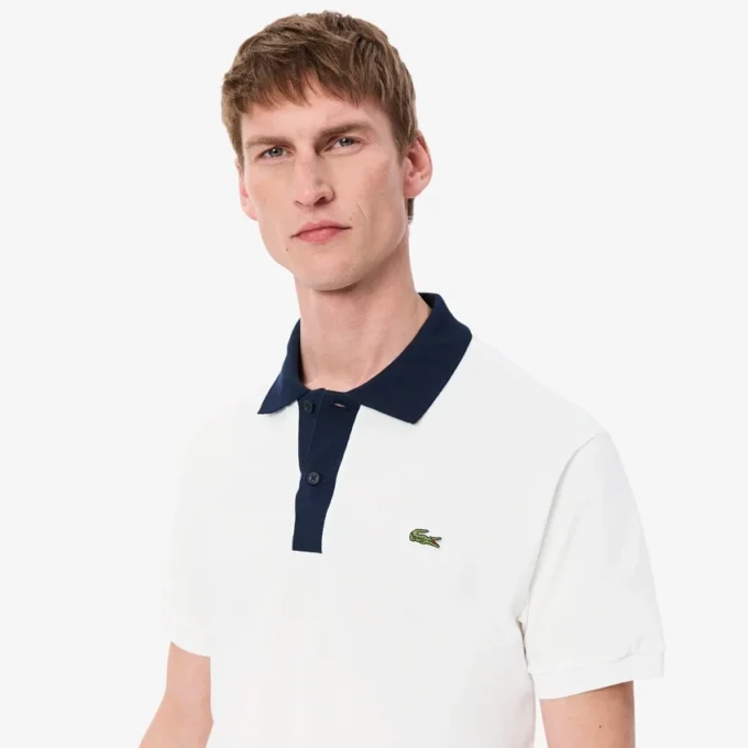 Polo L.12.12 pour homme, coupe classique et col contrasté Polo L.12.12 pour homme, coupe classique et col contrasté