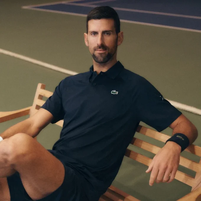 Polo Lacoste Tennis X Novak Djokovic sur le court Polo Lacoste Tennis X Novak Djokovic sur le court