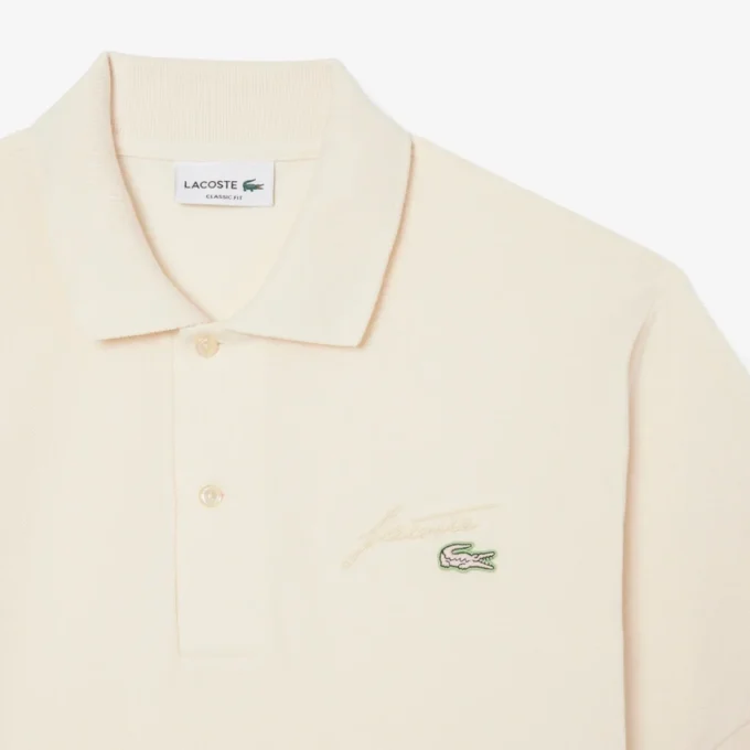 Polo Piqué pour homme à coupe classique avec détails brodés Polo Piqué pour homme à coupe classique avec détails brodés