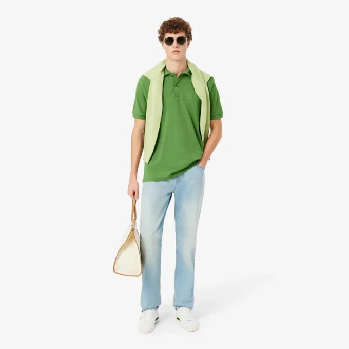Polos Petit Piqué à la coupe classique avec détails brodés Polos Petit Piqué à la coupe classique avec détails brodés