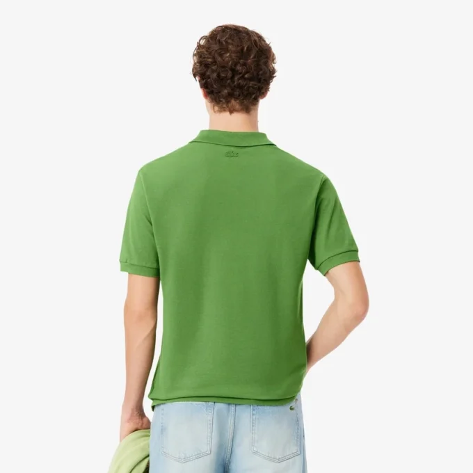Polos Petit Piqué à la coupe classique avec détails brodés Polos Petit Piqué à la coupe classique avec détails brodés
