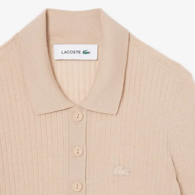 Pull en laine mérinos à col polo et côtes 3D Pull en laine mérinos à col polo et côtes 3D