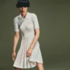 Robe à col polo plissé pour femme