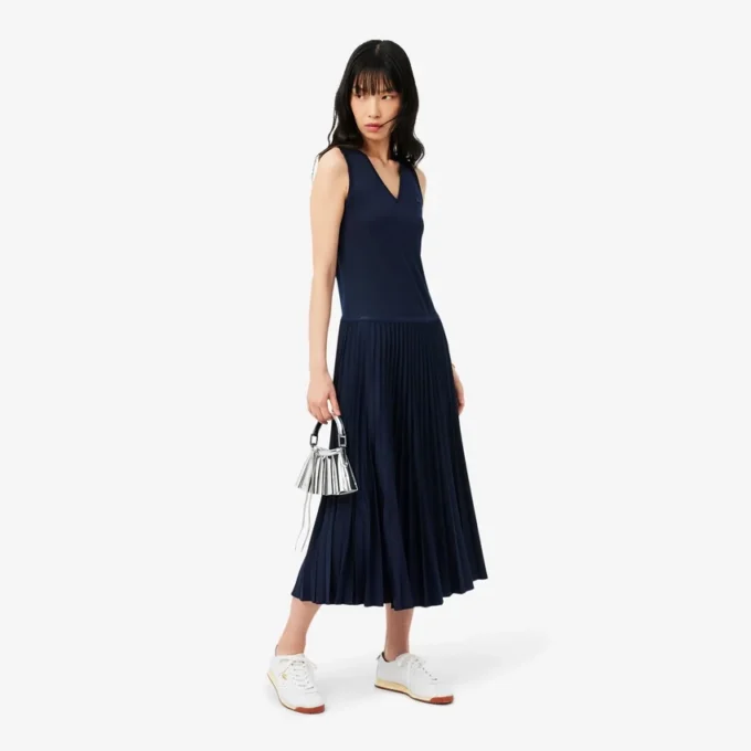 Robe longue plissée sans manches Robe longue plissée sans manches