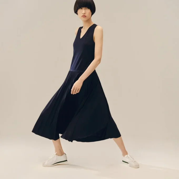 Robe longue plissée sans manches Robe longue plissée sans manches