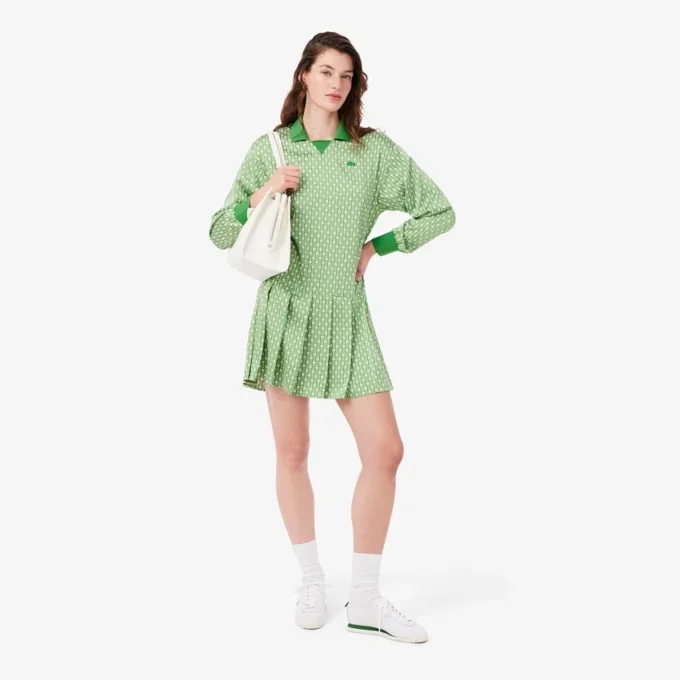 Robe polo en satin plissé Robe polo en satin plissé