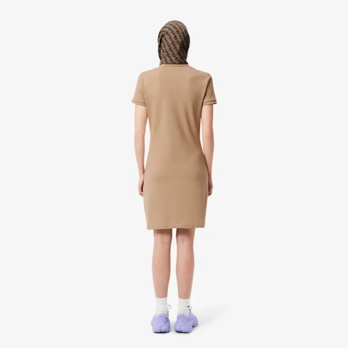 Robe polo mini en piqué stretch slim fit pour femme Robe polo mini en piqué stretch slim fit pour femme