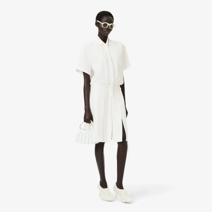 Robe polo plissée avec détails brodés Runway Robe polo plissée avec détails brodés Runway