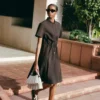 Robe polo plissée en laine mélangée Robe polo plissée en laine mélangée