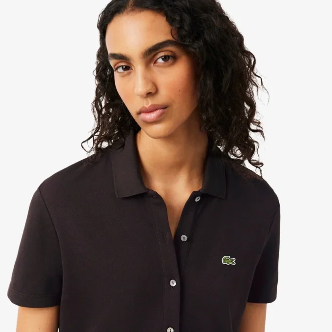 Robe polo plissée en piqué stretch Robe polo plissée en piqué stretch
