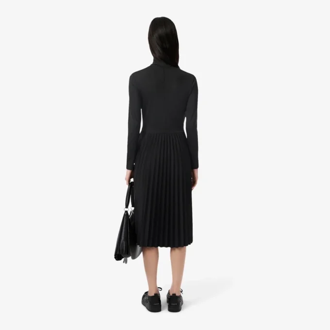 Robe slim à col montant pour femme Robe slim à col montant pour femme