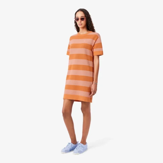 Robe t-shirt en maille rayée Robe t-shirt en maille rayée