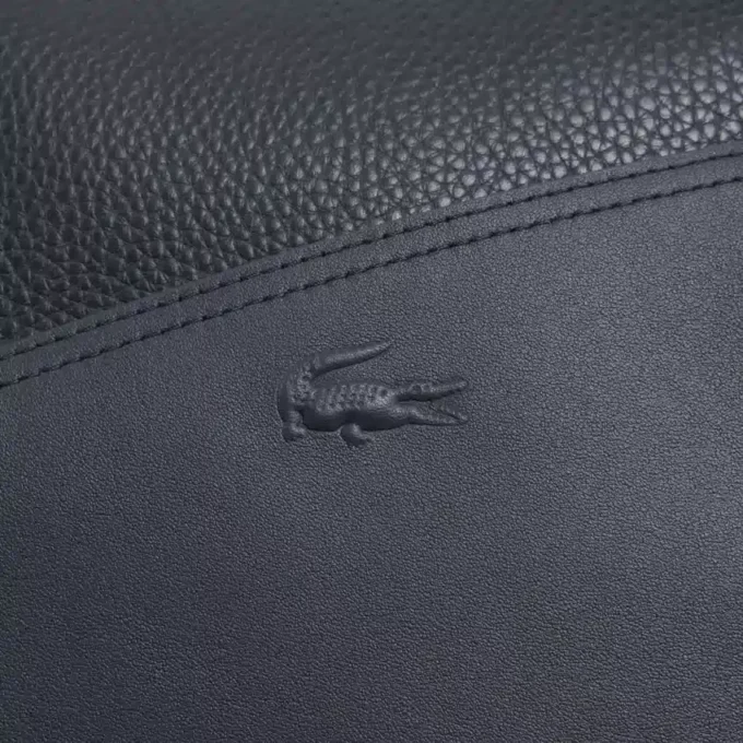 Sac de week-end en cuir grainé Lacoste Club Sac de week-end en cuir grainé Lacoste Club