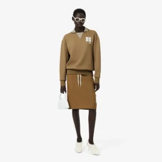 Sweats avec col polo et badge