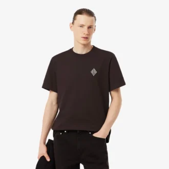 T-shirt coupe classique avec badge imposant