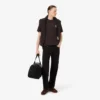 T-shirt coupe classique avec badge imposant