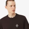 T-shirt coupe classique avec badge imposant