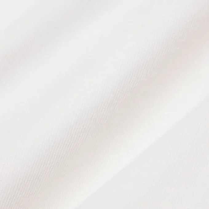 T-shirt en coton avec écusson contrasté T-shirt en coton avec écusson contrasté