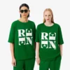T-shirt graphique en satin Runway