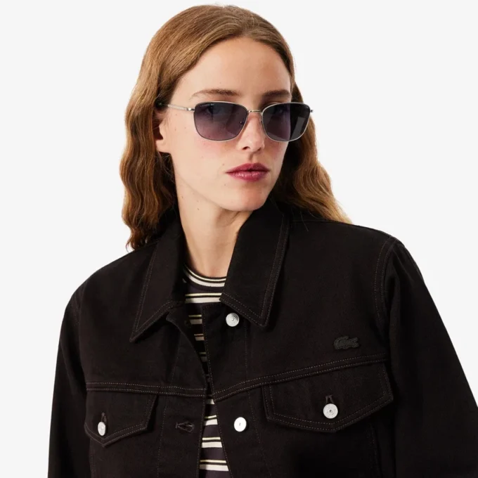 Veste en jean ajustée à boutons Veste en jean ajustée à boutons
